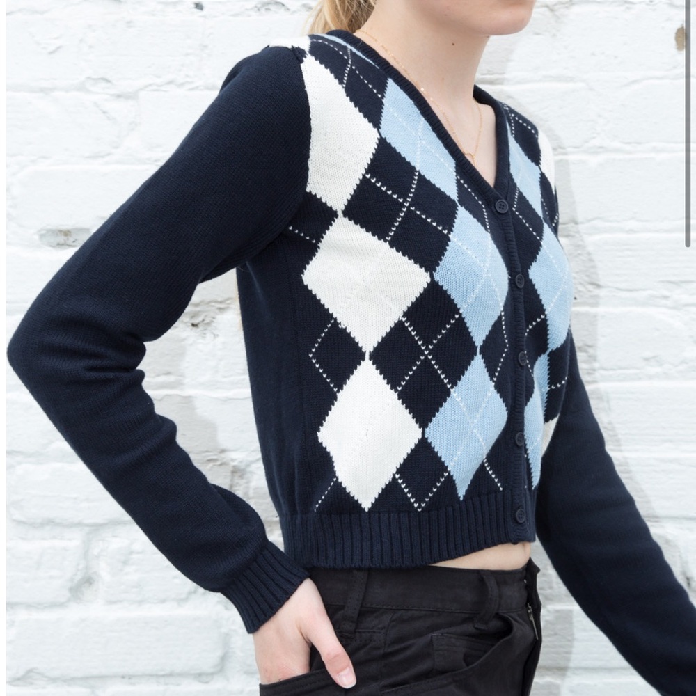 Brandy Melville Elizabeth Cropped Cardigan Pink Argyle Sweater